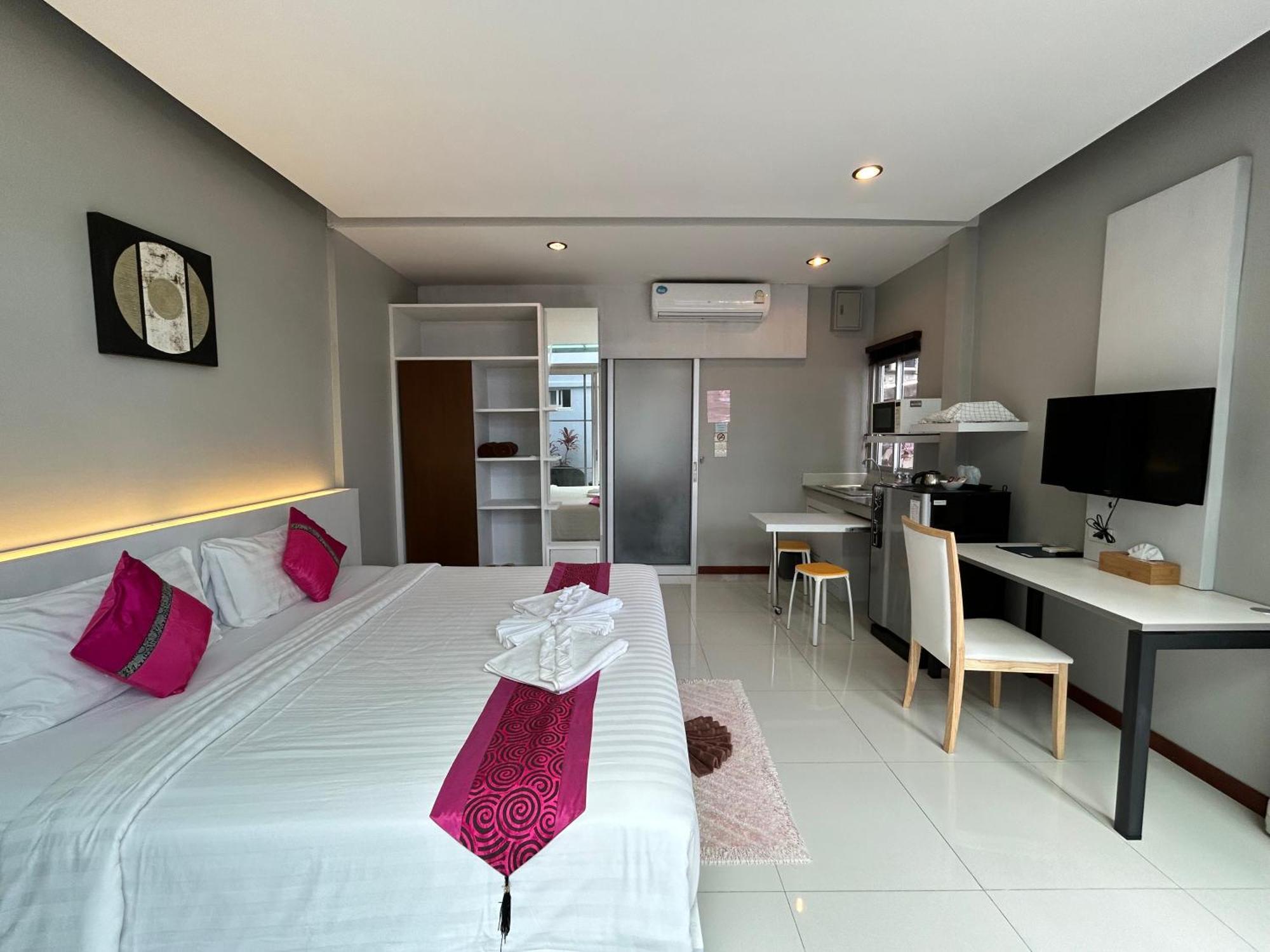 Phu NaNa Boutique Hotel Rawai Ngoại thất bức ảnh